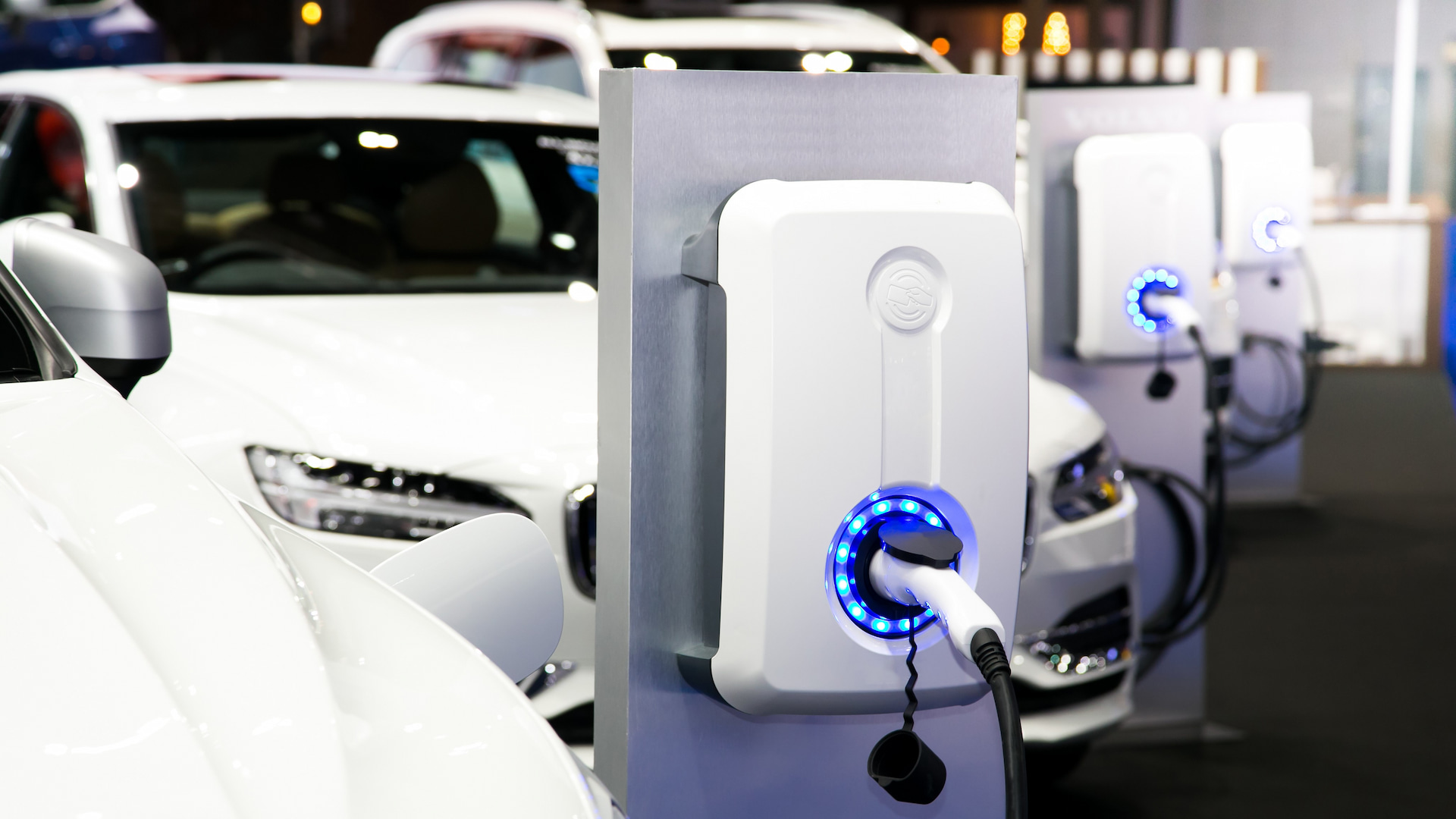 hacia-la-movilidad-infinita-energia-continua-y-descentralizada-en-automocion