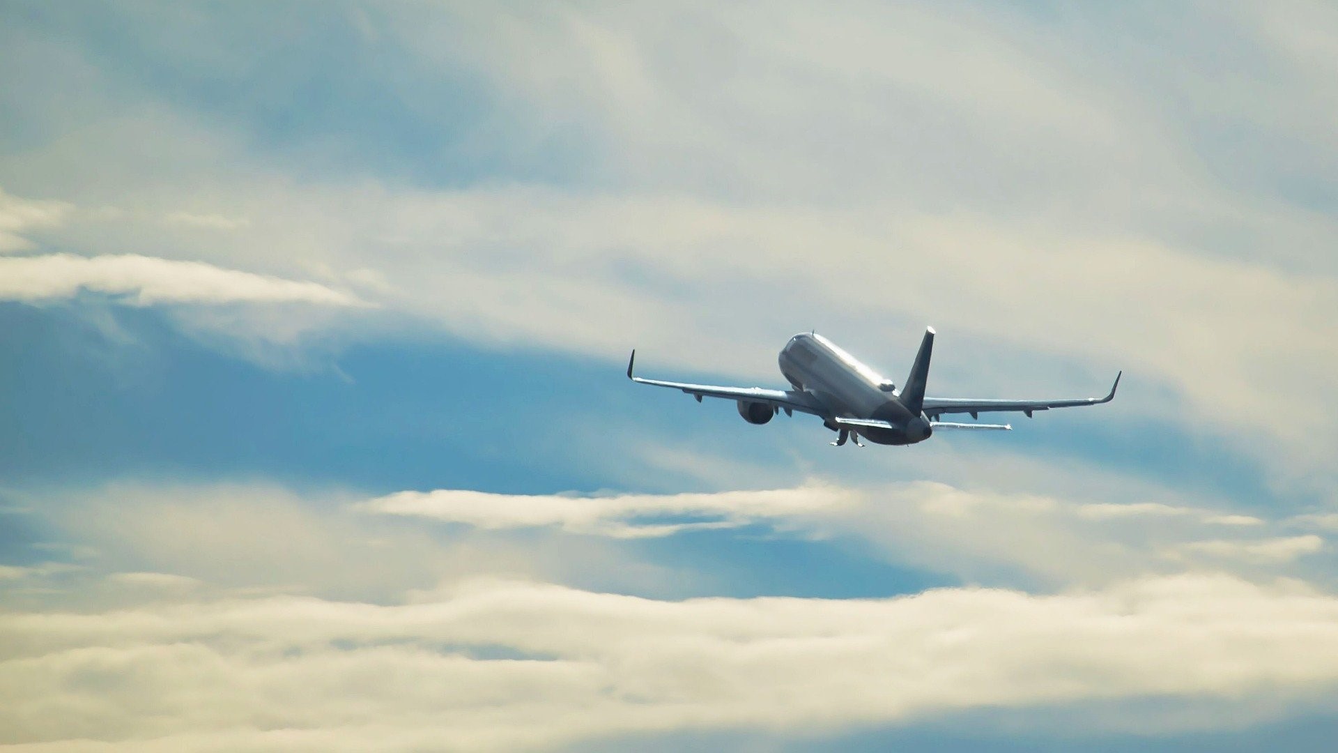 propulsion-hibrida-a-examen-la-aviacion-busca-una-salida-al-carbono